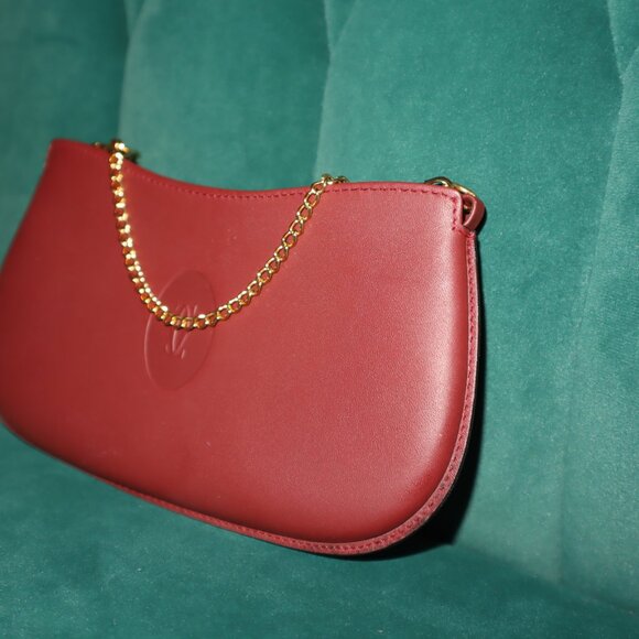 New Cartier Pouch on Gold Chain mini handbag - Picture 3 of 5